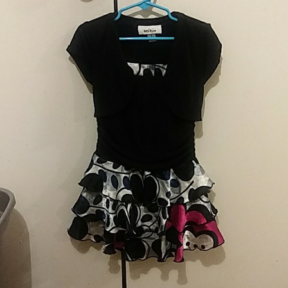 Amy Bryer formal dress.